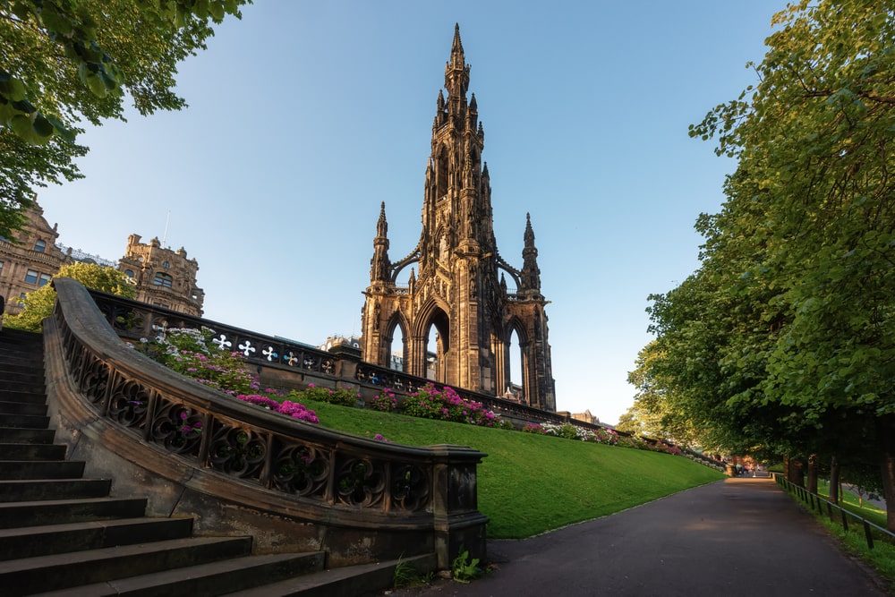 Scott Monument