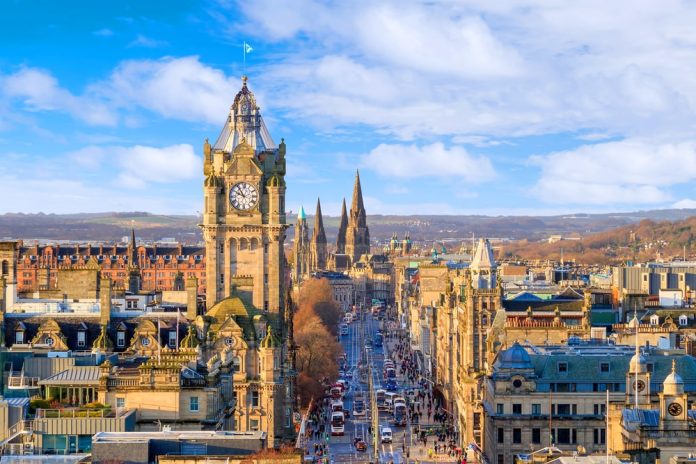 The 5 Best Spots In Edinburgh To Soak Up Some Scottish Charm